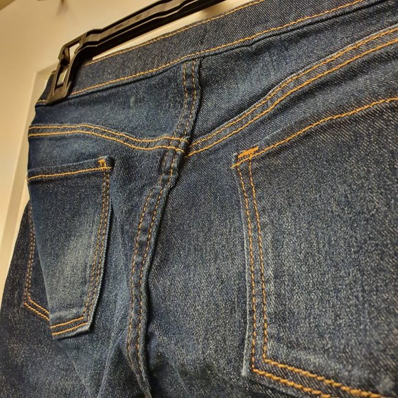 Old Navy Skinny Jeans with Adjustable Waist - Picture 3 of 5